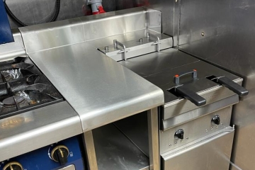 Cooking Suite Infill Bench